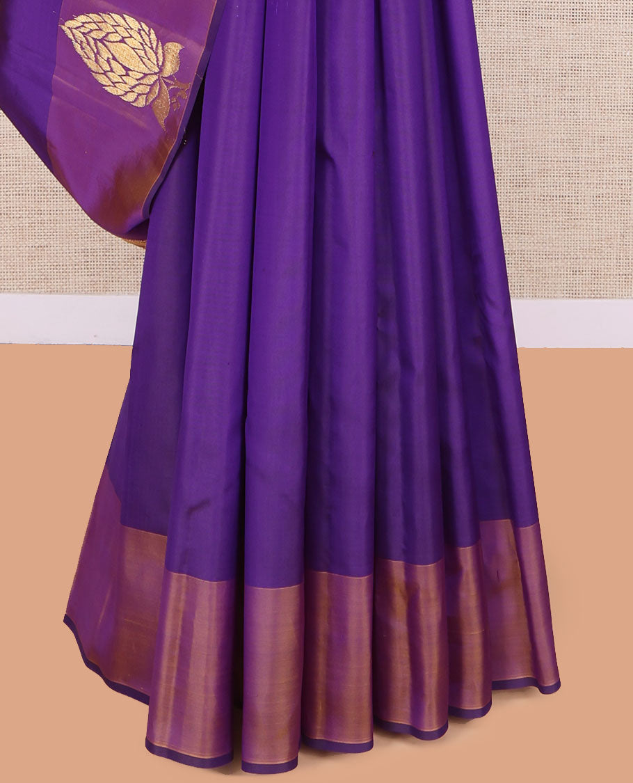 Purple Kanchipuram Silk Saree, Woven with Zari Buttas, Complemented by a Contrast Zari Border, Pallu of Zari Design, and Contrast Blouse