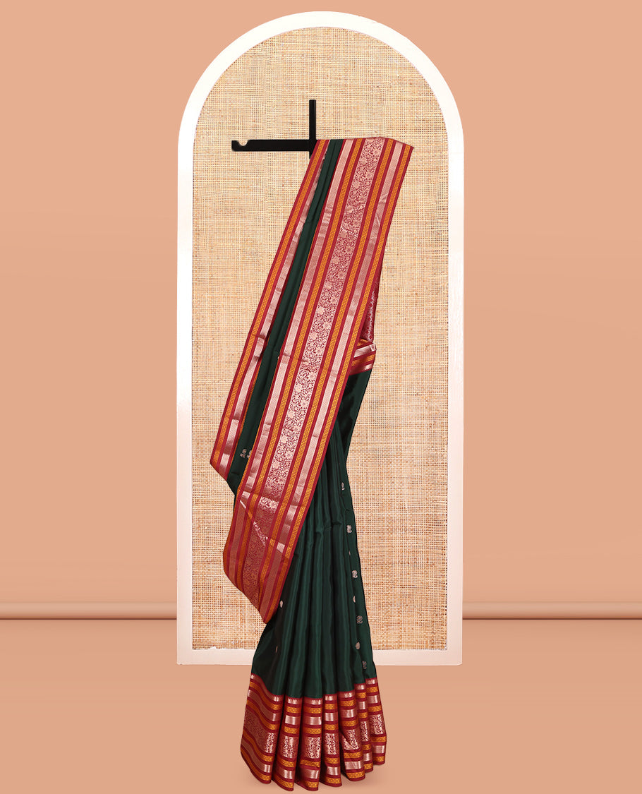 Green Mayil-Chakra Buttas Vasundhara Lite Silk Mix Saree, Contrast Traditional Zari Border, and a Contrast Blouse