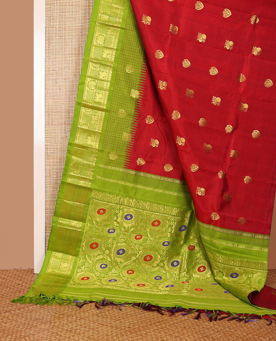 Red zari Buttas Kanchipuram silk saree, contrast one-sided thazampoo rekku checked mayil chakram border & floral jaal meenakari pallu