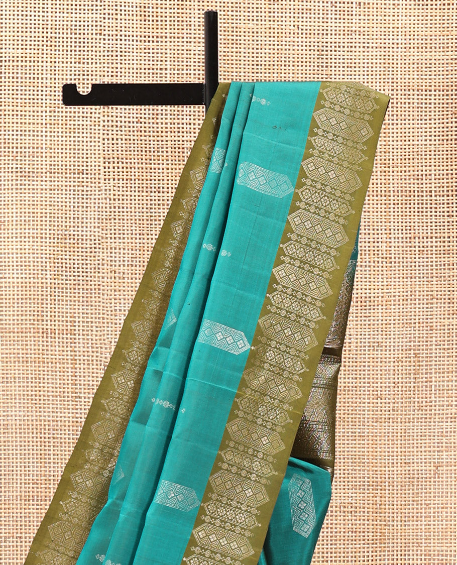 Green Mayuri Soft Silk Saree, Elevated with Zari Buttas All Over Its Body, Complemented by Contrast Border of Intricate Designs, Grand Pallu and Paired with a Contrast Blouse