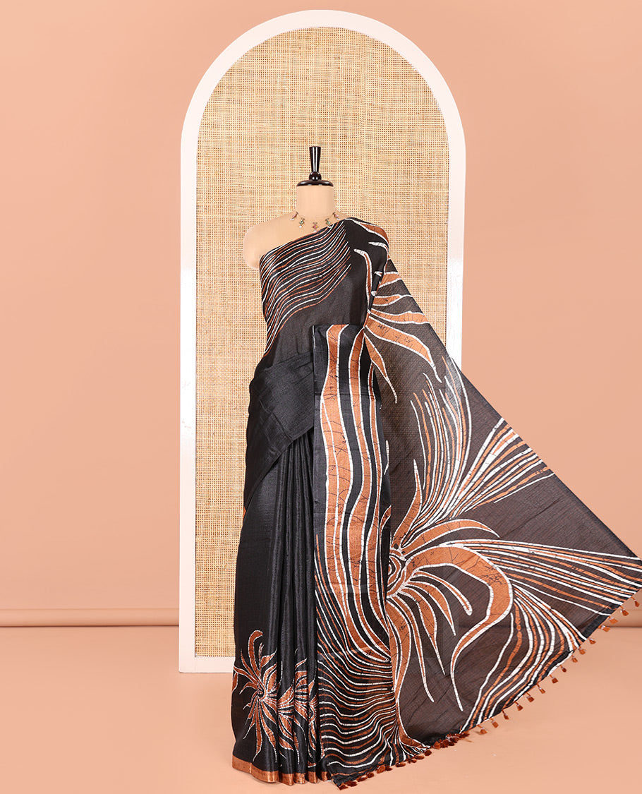 Borderless Black and Brown Art Khadi Cotton Saree, Detailed with Batik Print-Style Vines Print on Its Body, Self-Pallu of Batik Print, and Paired with a Matching Blouse