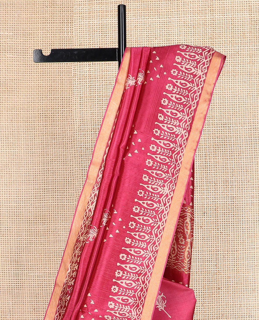 Maroon feather motifs printed banana pith saree, zari with print work border, and printed pallu