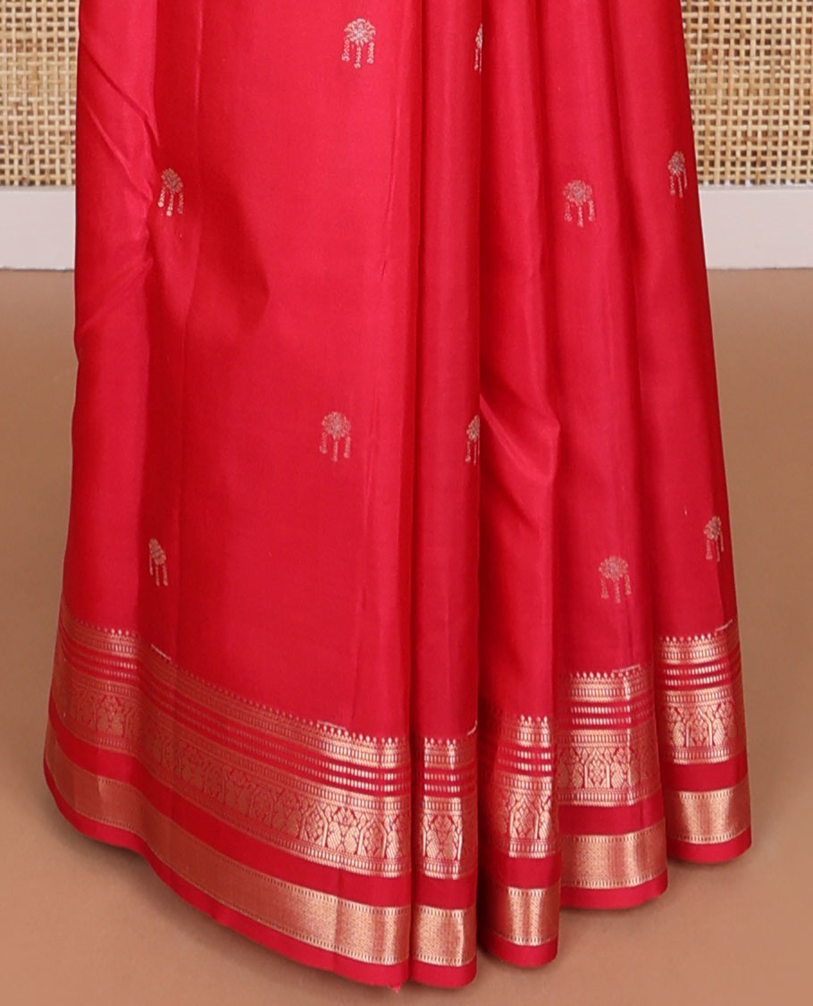 Red floral buttas silk saree with self muthu, banaras, kuyil kann design & jaal design pallu