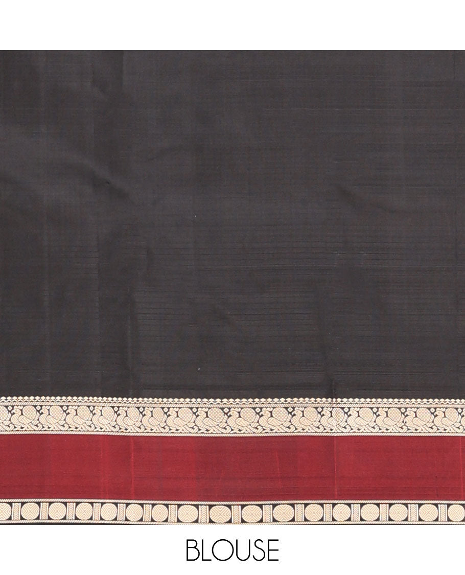 White micro-checks & buttas kanchipuram silksaree,contrast rettai pettu border of salngai,banaras,mayil & rudraksham & seppu rekku pallu