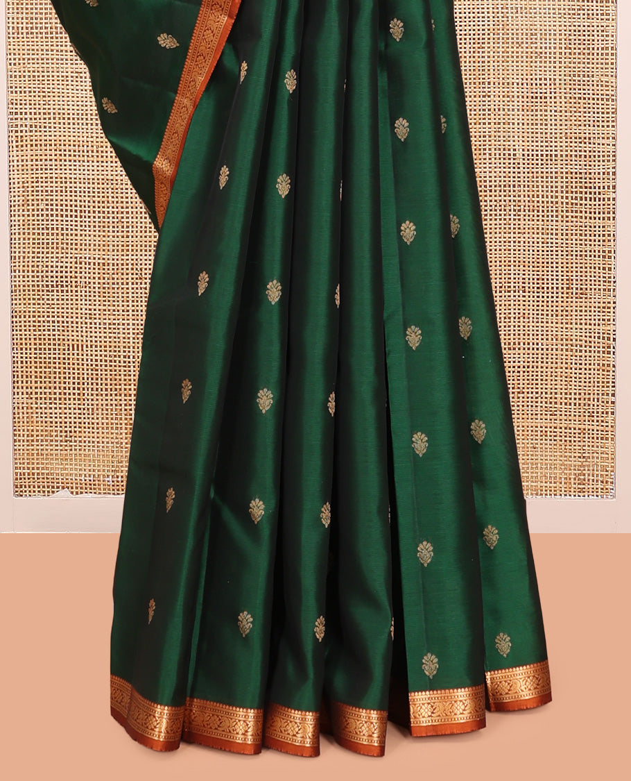 Green Vasundhara Lite Silk Mix Saree, Adorned with Zari Buttas, a Contrast Border of Kamalam and Mayil Designs, Grand Jaal Pallu, and a Contrast Blouse
