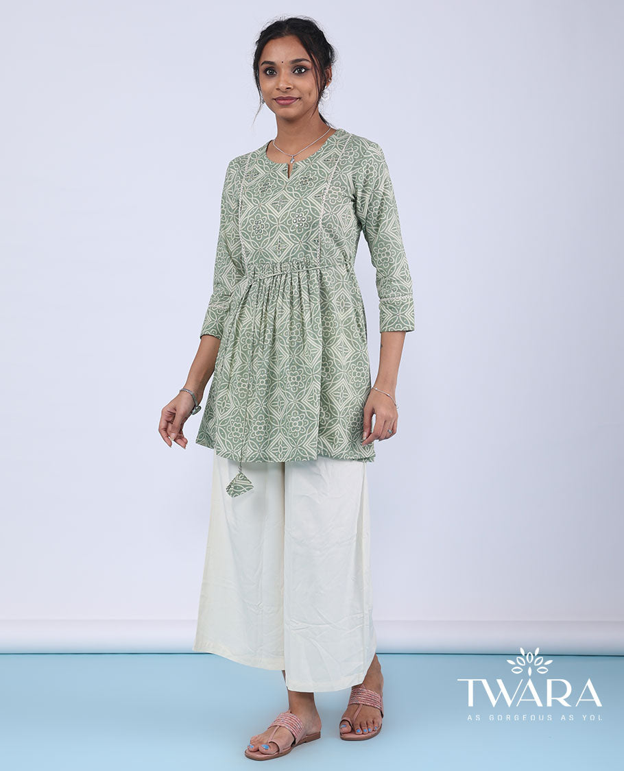 Twara green bandhani-style intricately printed with mirror embroidery 3/4th sleeve tie-up top
