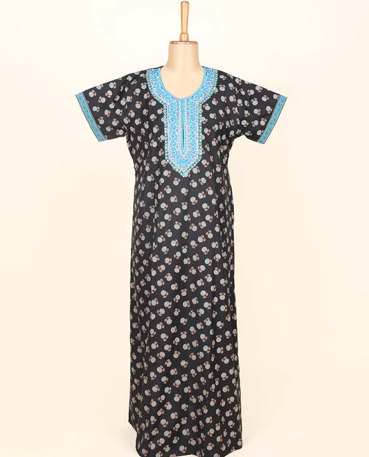 Black unique motifs printed & thread embroidered round neck cotton half-sleeve nighty