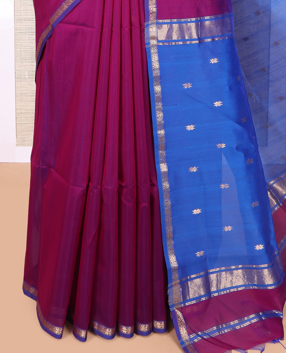 Magenta Maheshwari Cotton Saree, Graced with Buttas, a Subtle Contrast Piping Zari Border, Pallu Gleamed Up with Zari Buttas, and Contrast Blouse