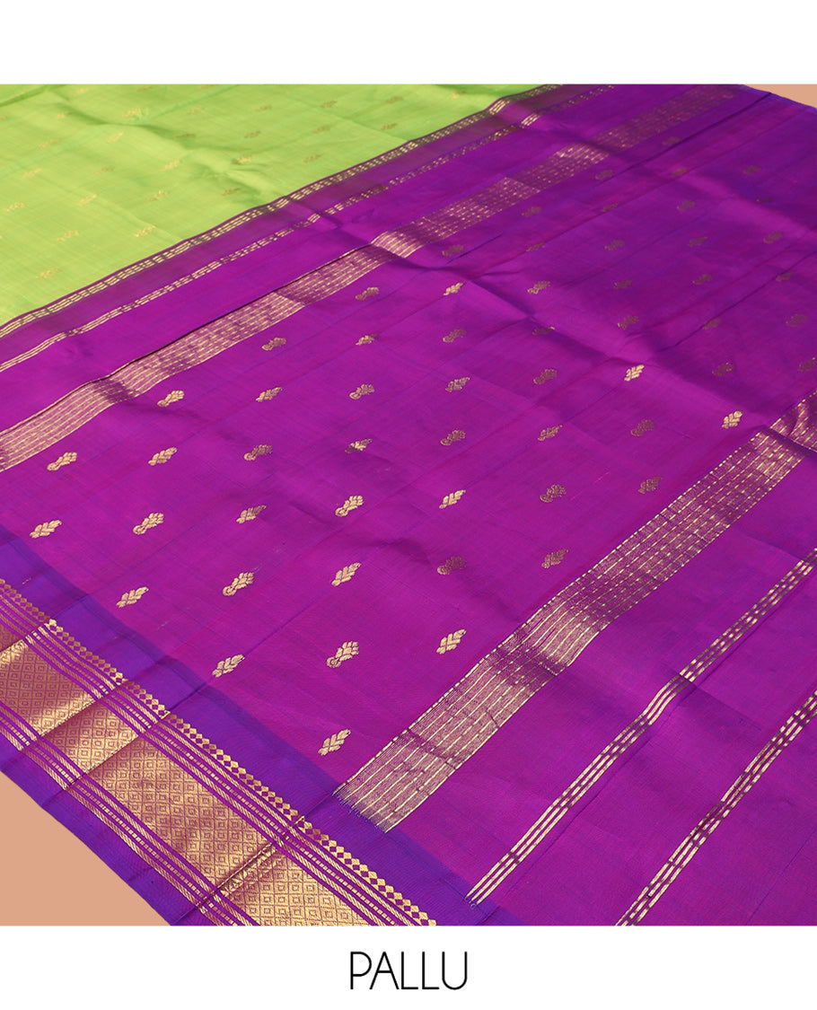 Green Kanchipuram Silk Saree, Delicately Woven with Zari Buttas, Complemented by a Contrast Korvai Border of Panner Sombu, Banaras, Muthu, and Mayil Kann Design, Pallu of Zari Design, and No Blouse