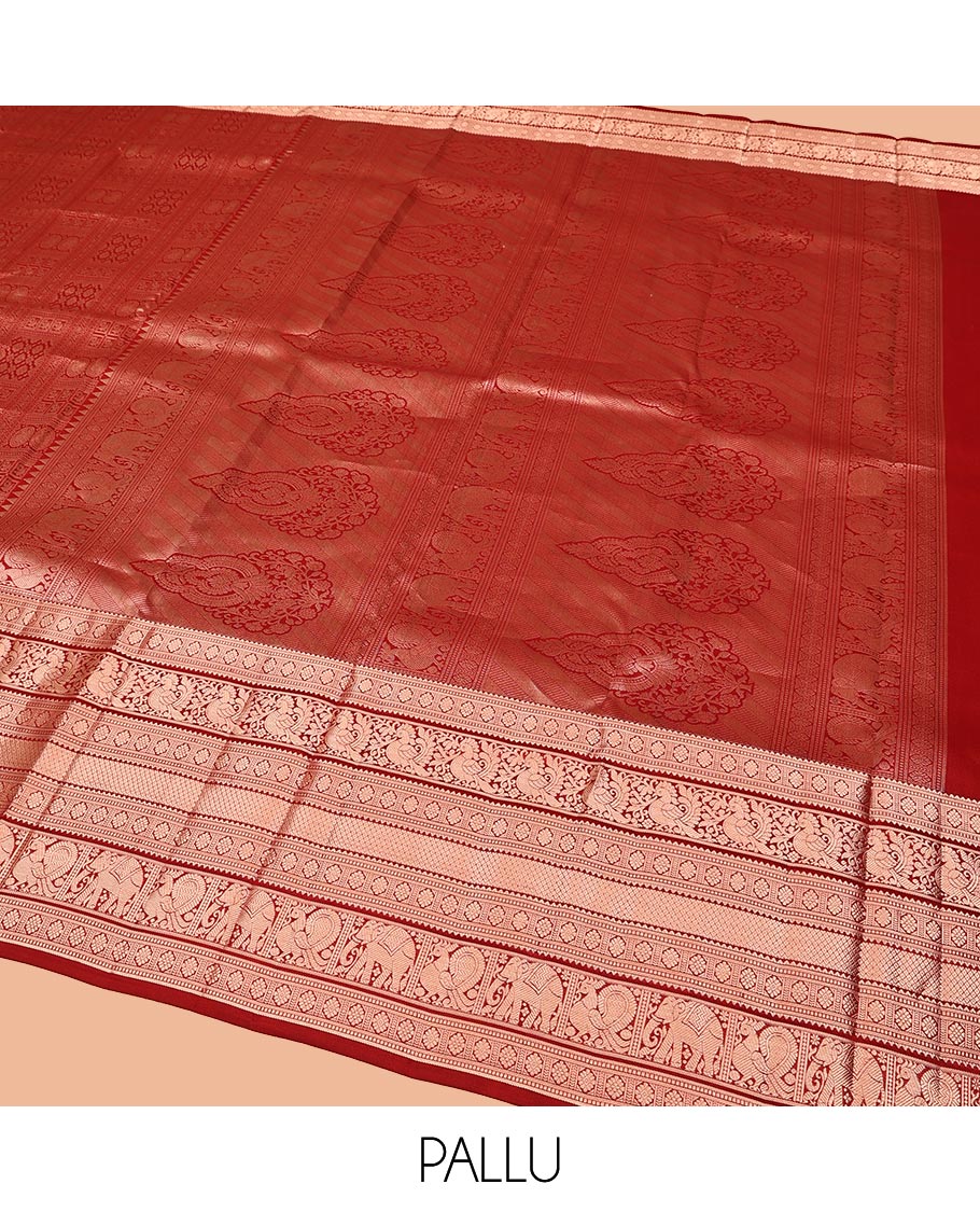 Red Kanchipuram Wedding Silk Saree, Spotlighted with Jacquard on Its Body, Highlighted by a Zari Border of Rekku, Muthu, Laddu Kamalam, Mayil, Mayil Kann, Ad Yaanai Designs, Meticulously Crafted Pallu, and Paired with a Matching Blouse