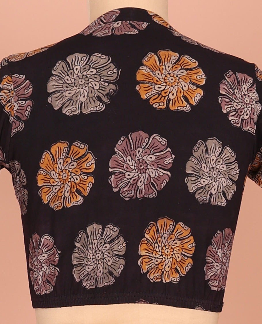 Black Cotton Readymade Blouse Enlivened with All-Over Flower Motifs Print, Featuring a Front Leaf-Neck, a Closed Back-Neck, and Elbow Sleeves