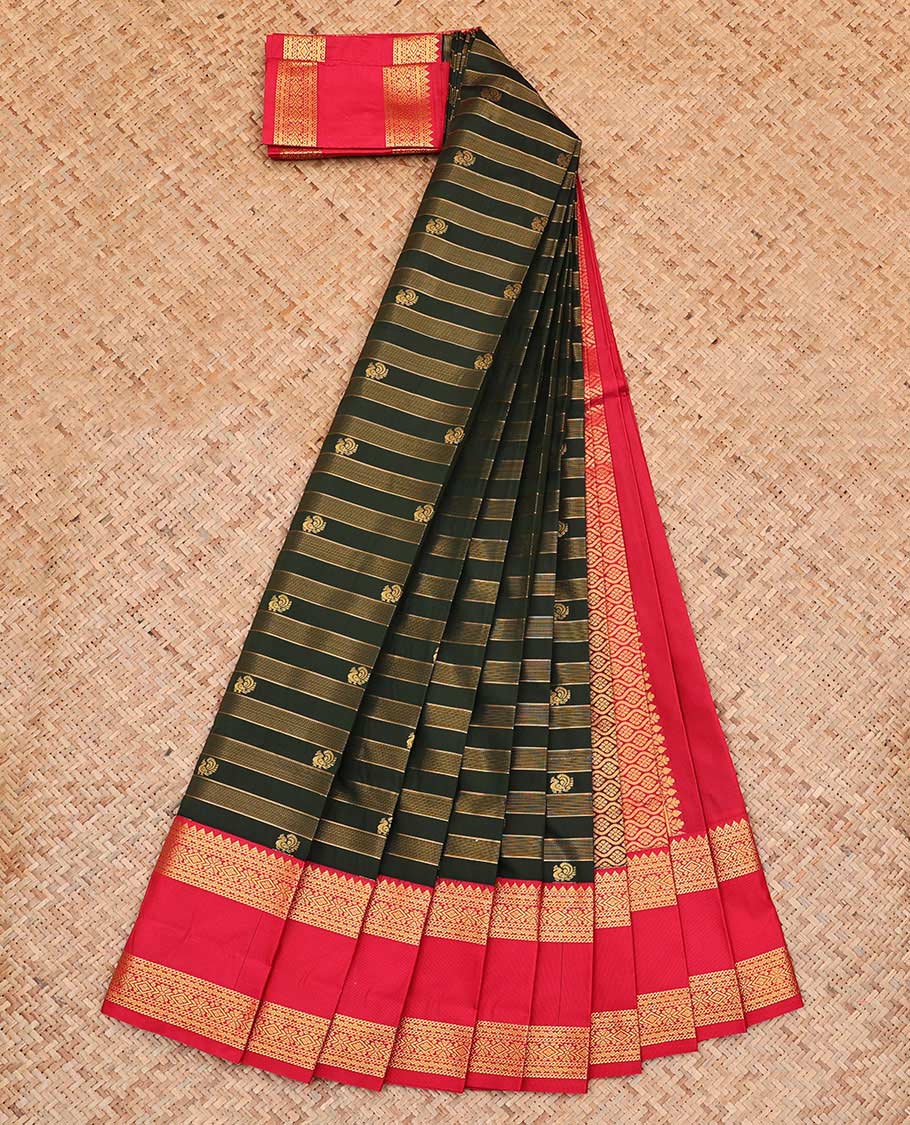 Green Budget Silk Saree, Artfully Woven with Zari Stripes and Peacock Buttas All Over Its Body, Complemented by Contrast Rettai Pettu Border of Traditional Zari Designs, Grand Jaal Pallu and Paired with a Contrast Blouse