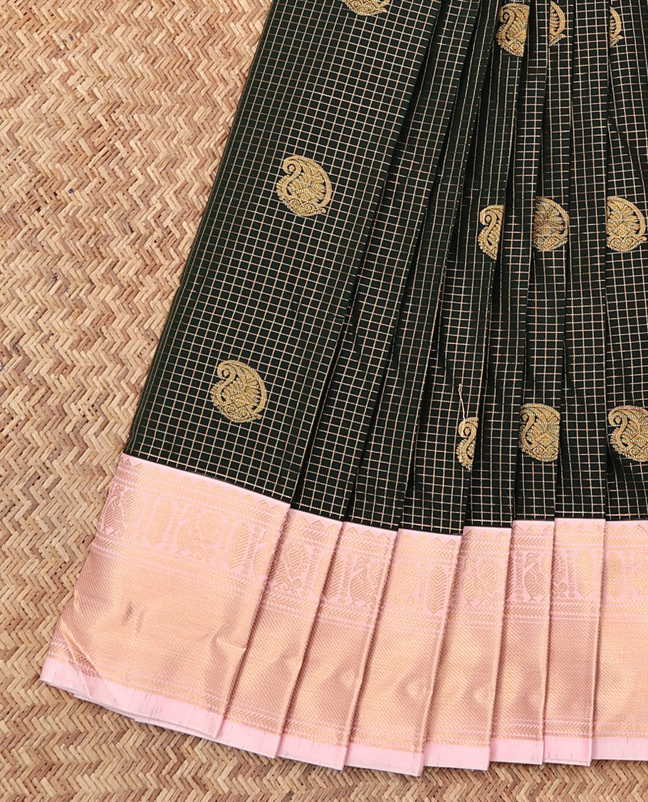 Green Budget Silk Saree, Richly Detailed with Zari Buttas and Checks, Complemented by a Contrast Traditional Zari Border, Grand Pallu, and a Contrast Blouse