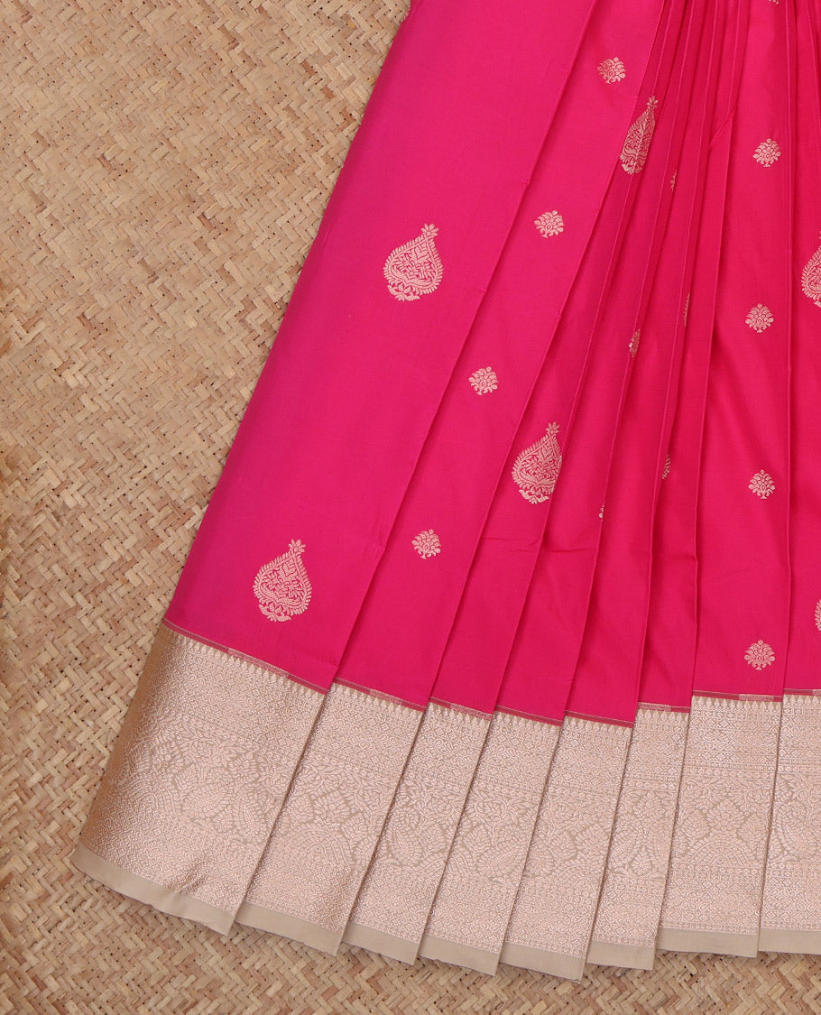 Pink Budget Silk Saree, Highlighted by Zari Buttas, a Contrast Traditional Border, Grand Pallu, and a Contrast Blouse