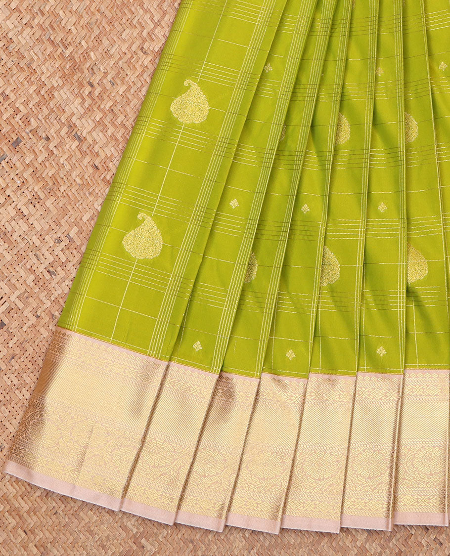 Green Budget Silk Saree, Detailed with Zari Buttas and Checks on Its Body, Complemented by a Contrast Traditional Zari Design Border, Intricately Designed Pallu, and Paired with a Contrast Blouse