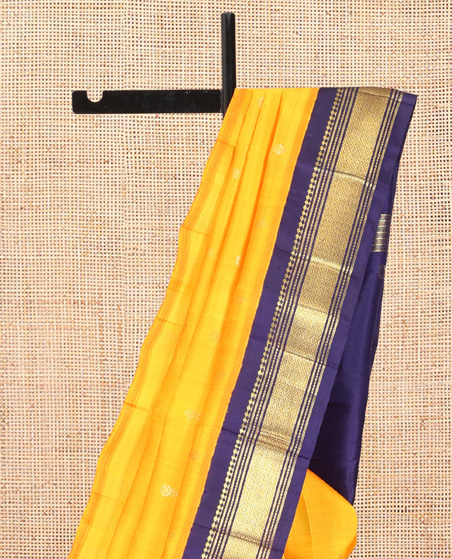 Orange Kanchipuram Silk Saree, Woven with Zari Buttas, Complemented by a Contrast Korvai Border of Panner Sombu, Banaras, Muthu, and Mayil Kann Design, Pallu of Zari Design, and No Blouse