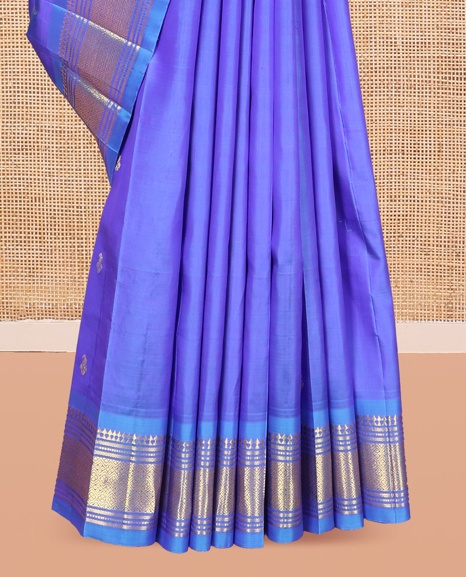Lavender Zari Buttas Kanchipuram Silk Saree, Highlighted by a Zari One-Sided Border of Panner Sombu, Banaras, Muthu, and Jaal Designs, Zari Design Pallu, and a No Blouse