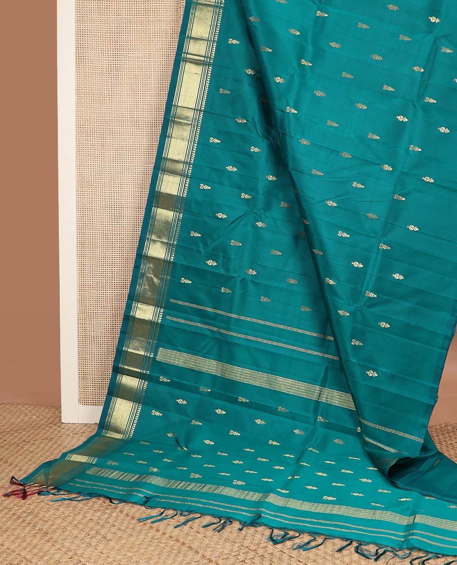 Green zari buttas kanchipuram silk saree, one-sided zari border of panner sombu,banaras,muthu & jaal & zari design pallu