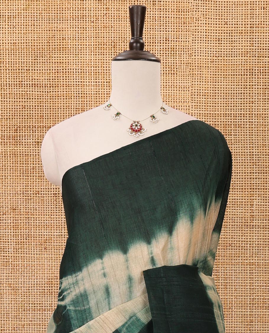 Borderless green shibori-printed jute tussar silk saree, contrast shibori-printed pallu & contrast blouse