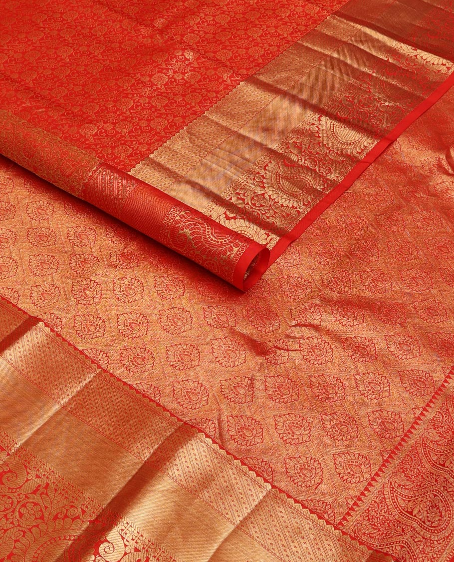 Red floral jacquard kanchipuram wedding silk saree, zari border of rekku,kamalam & arumbu manga & intricate pallu