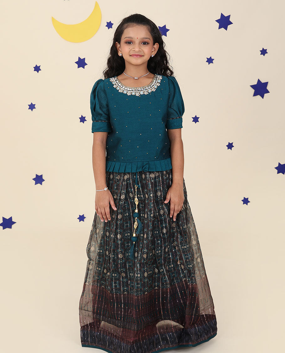 Blue cholly set features intricately printed skirt, embroidered puff-sleeve blouse & net dupatta