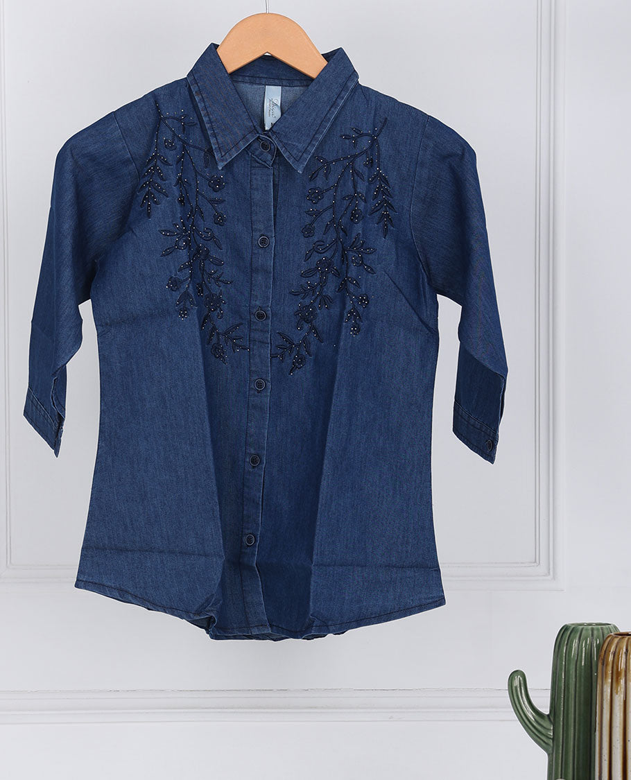 Blue floral vine thread embroidered regular-collar & 3/4th-sleeve denim top