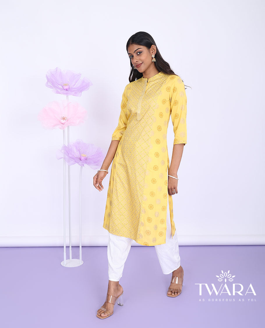 Yellow chakram motifs printed Chinese collar with 3/4th sleeve cotton straight-cut knee-length kurti
