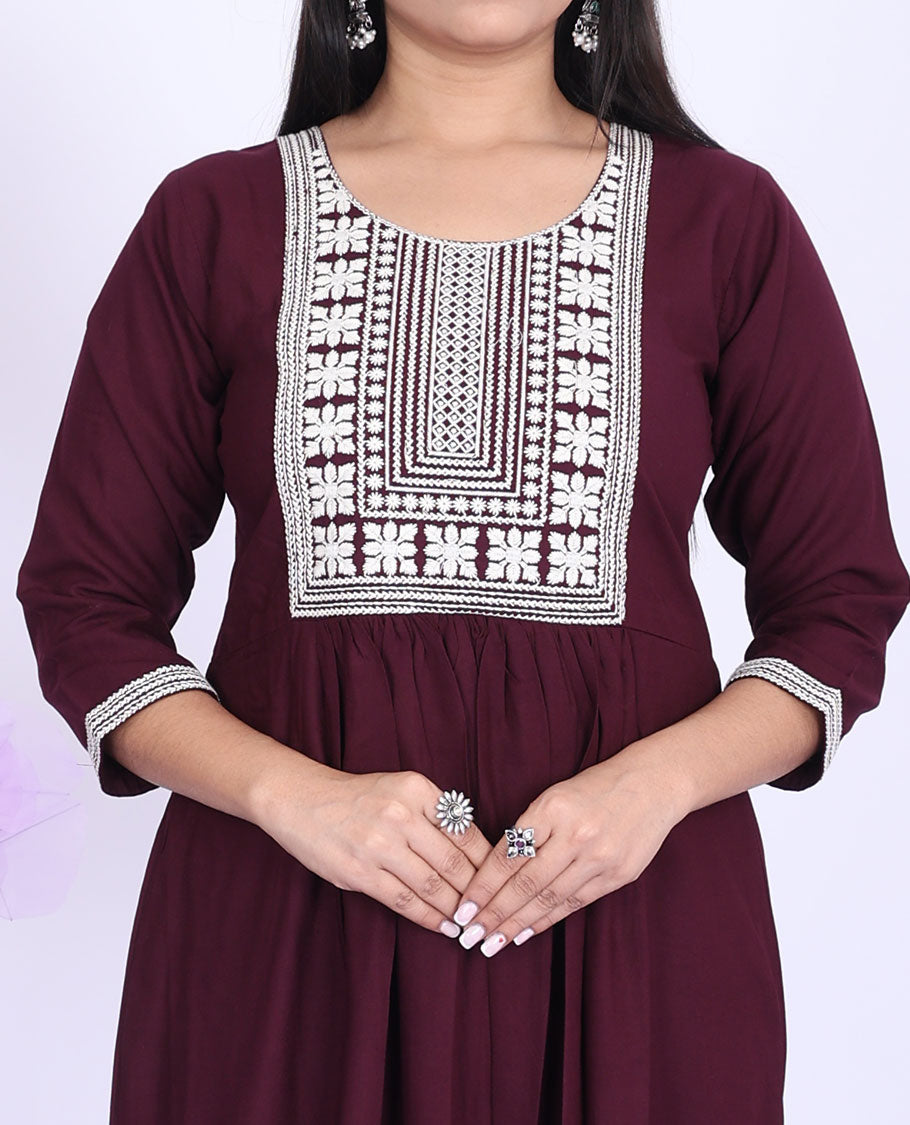 Twara maroon thread patch embroidered round neck with 3/4th sleeve rayon calf-length kurti