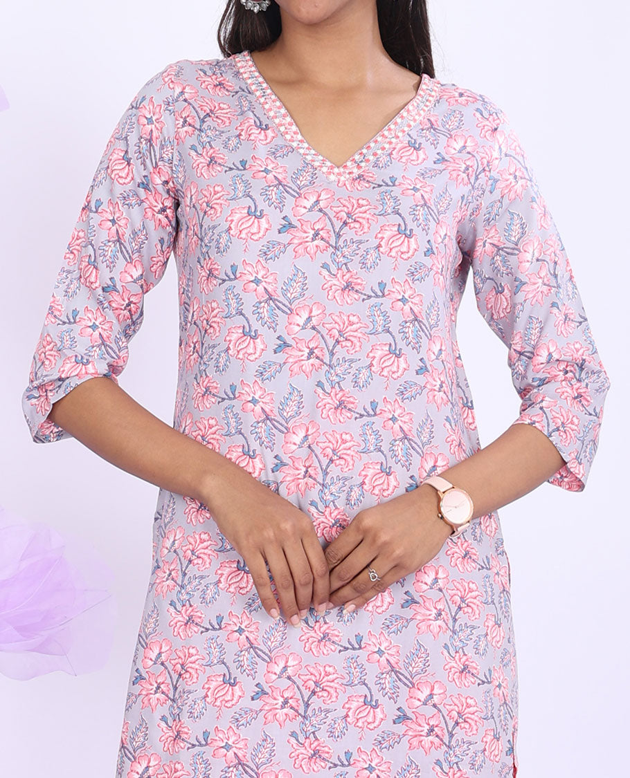 Twara grey floral vine printed v-neck with 3/4th sleeve cotton straight-cut knee-length kurti
