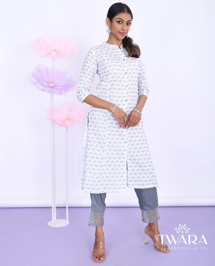 Twara cream ogee patterns print Chinese collar with 3/4th sleeve cotton straight-cut below-knee kurti