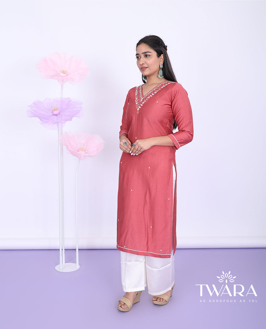 Twara pink embroidered V-neck with 3/4th sleeve muslin straight-cut below-knee kurti