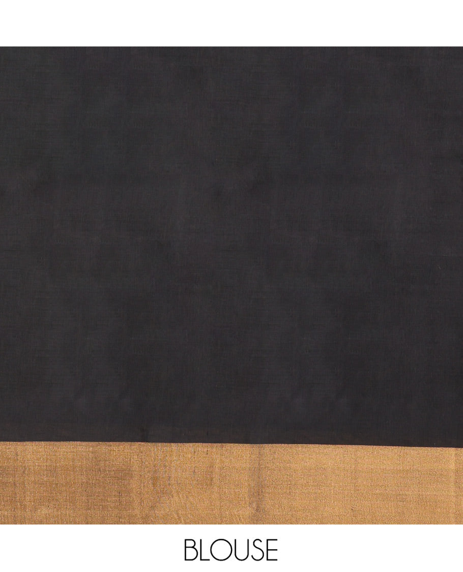Grey Plain Uppada Silk Saree, Complemented by a Contrast Bavanji Border, Plain Pallu, and Paired with a Contrast Blouse