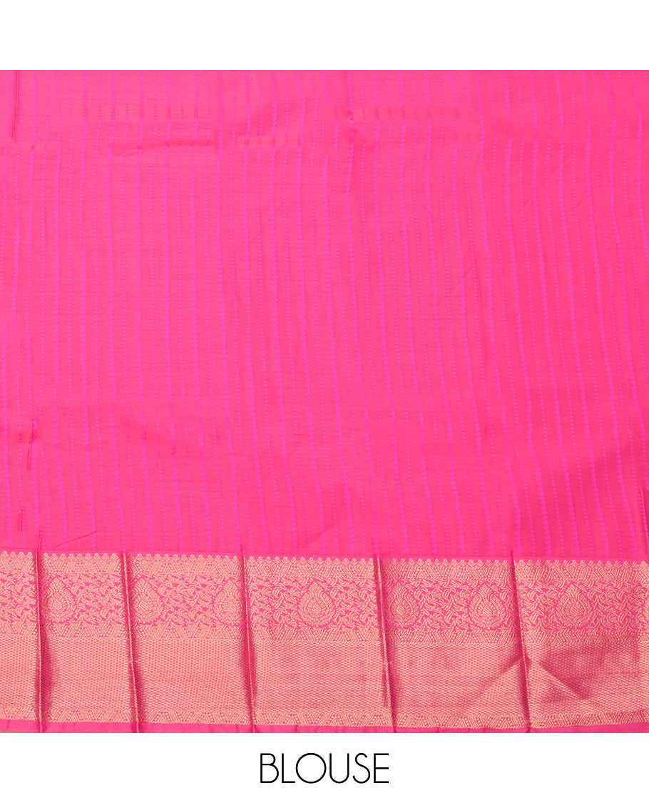 Green Budget Silk Saree, Gracefully Embellished with Zari Stripes, Complemented by a Contrast Traditional Zari Border, Grand Pallu, and a Contrast Blouse