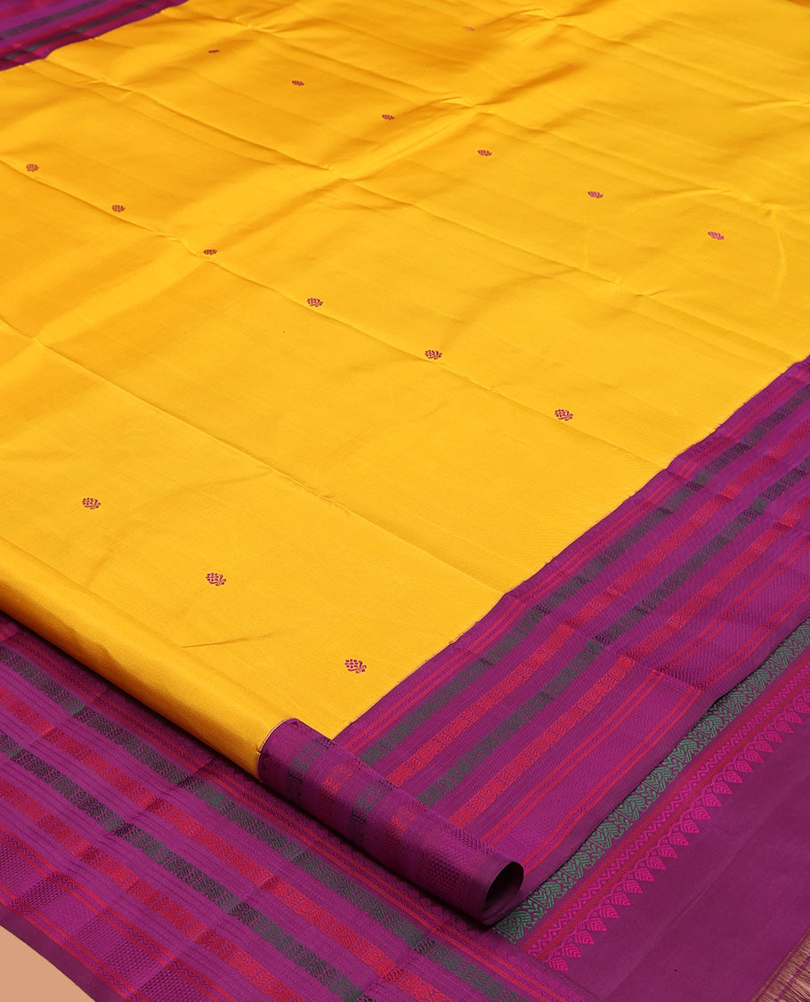 Yellow Kanchipuram Silk Saree, Delicately Woven with Thread Buttas, Complemented by Contrast Mayil Thread Border, Ara Maadam Pallu, and a Contrast Blouse