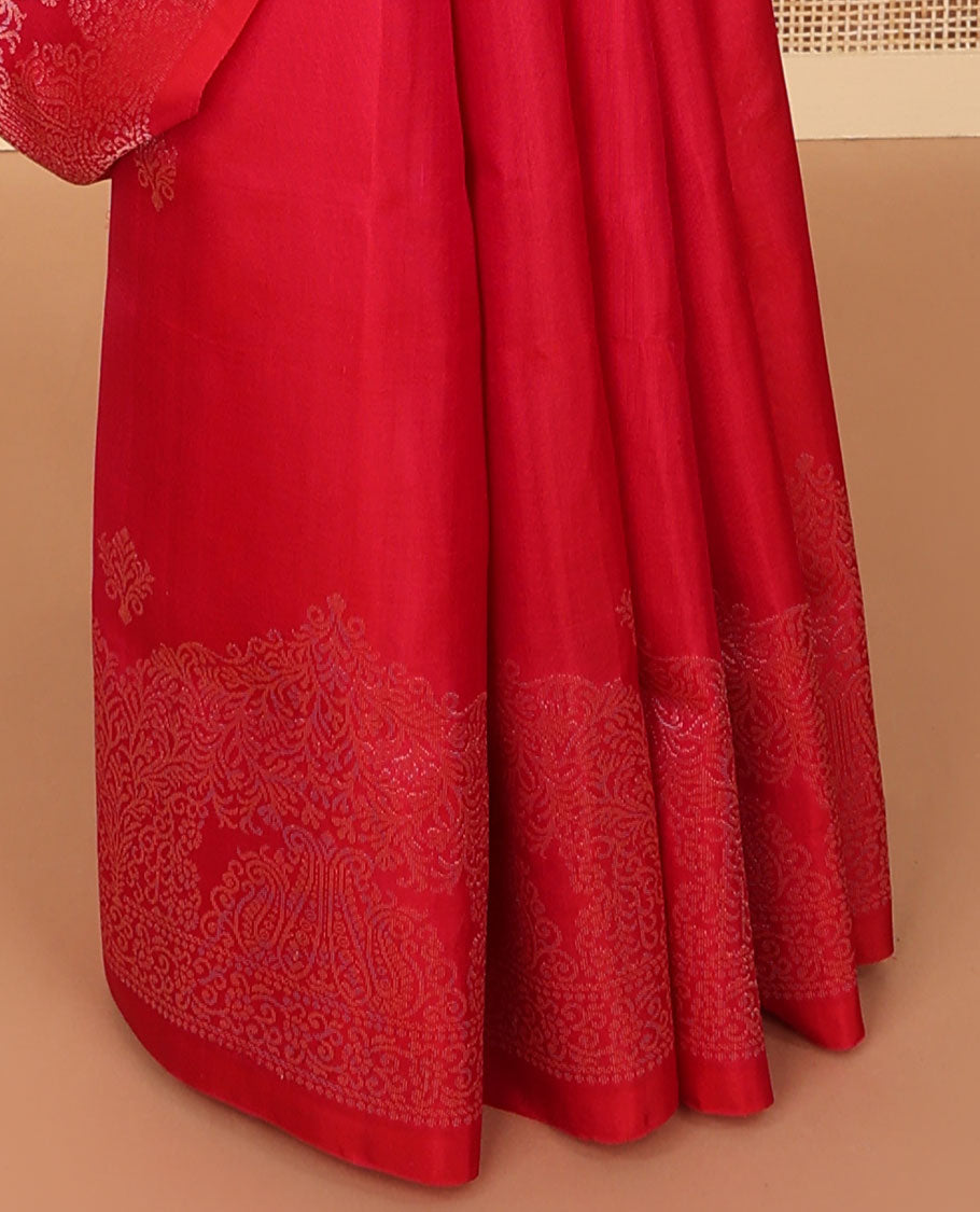 Red floral design mayuri soft silk saree with self itricate design border & floral design pallu