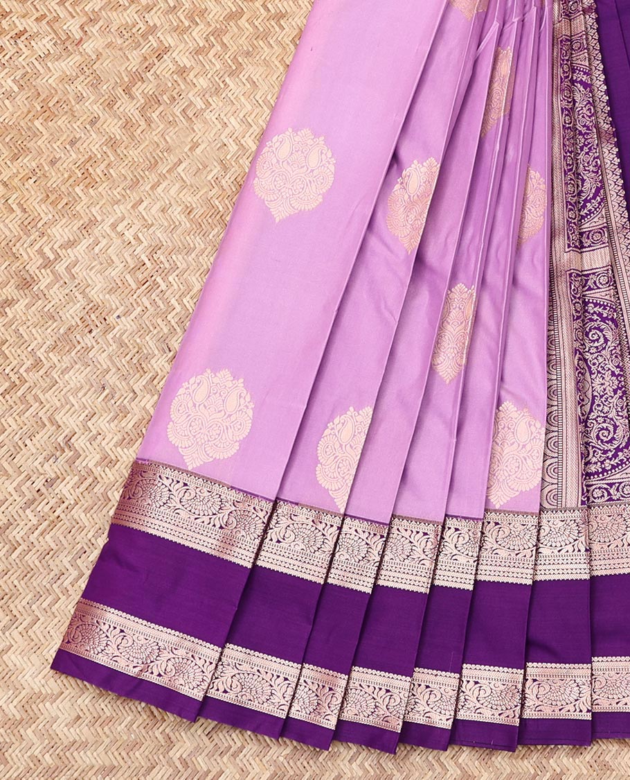 Lavender Budget Silk Saree, Embellished with Zari Buttas, Complemented by Contrast Traditional Zari Rettai Pettu Border, Grand Pallu, and a Contrast Blouse