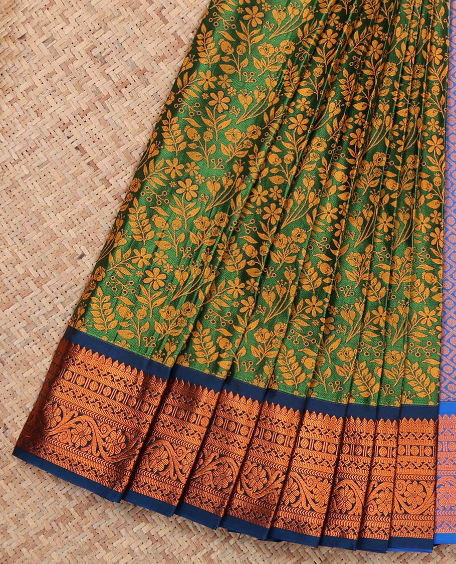 Green Budget Silk Saree, Styled with Floral Jacquard Design, Complemented by Contrast Traditional Zari Border, a Jaal Pallu and a Contrast Blouse