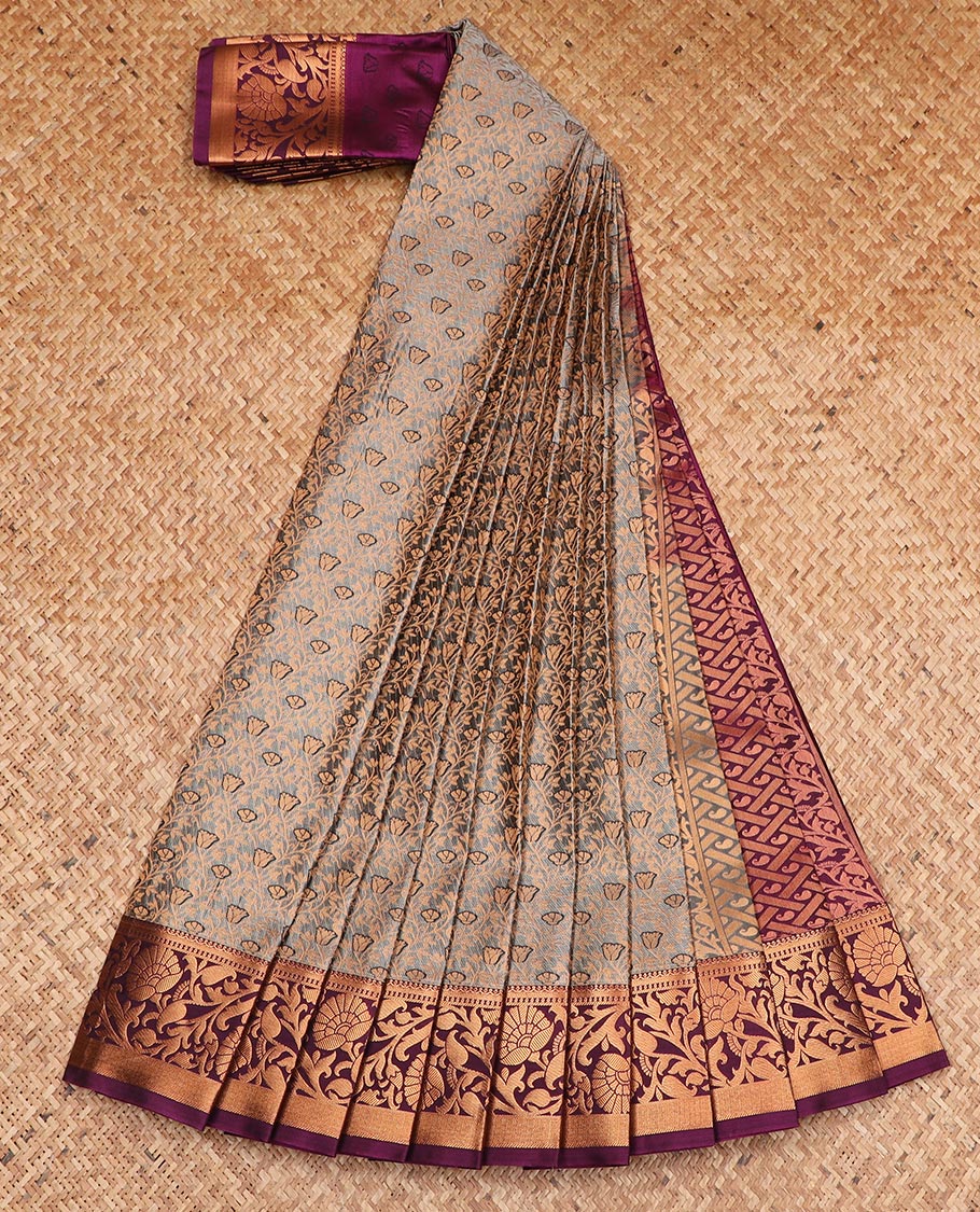 Grey floral jaal jacquard gift saree, contrast floral creeper zari border, and pallu of paisley designs