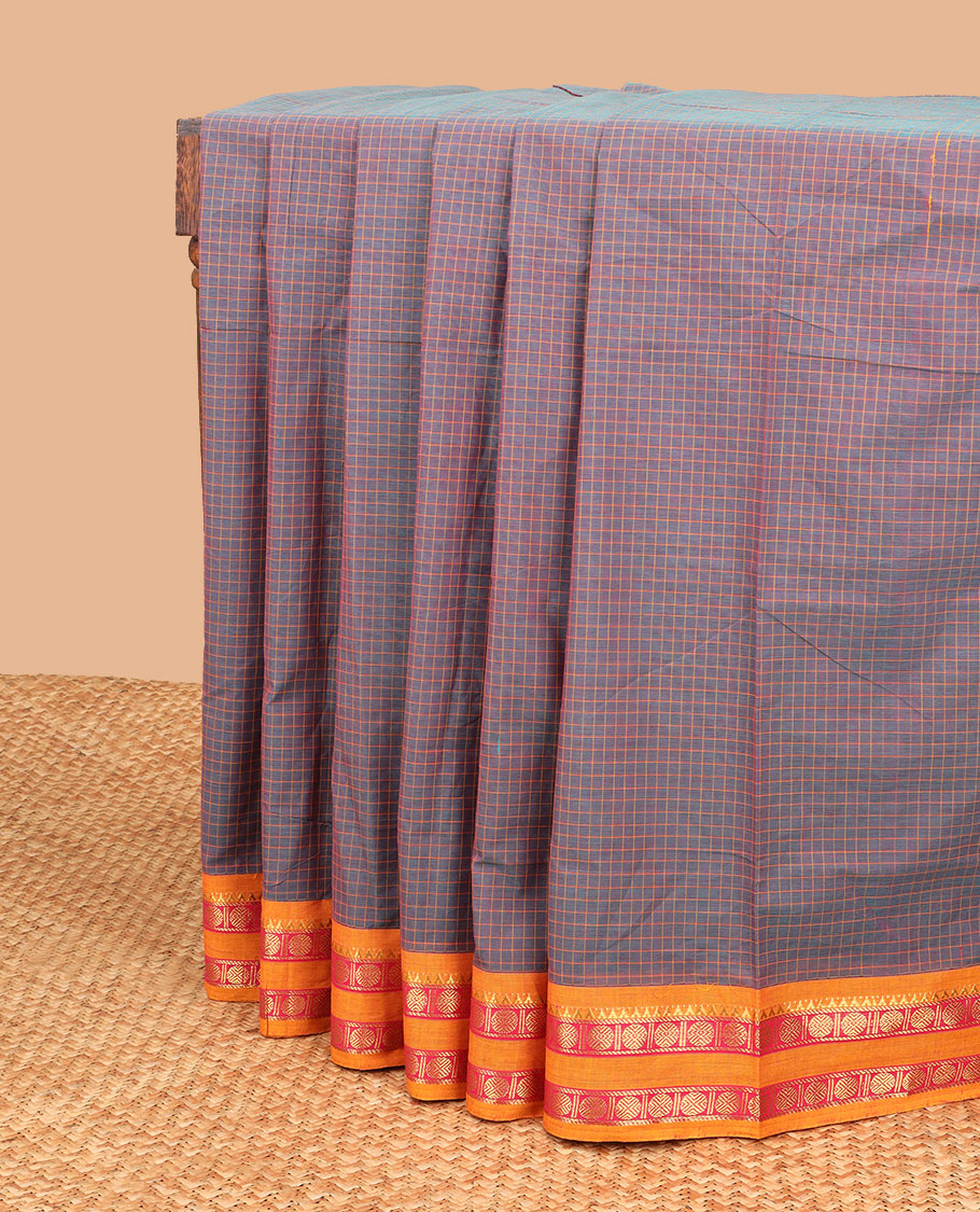 Purple checked nine yards cotton saree with traditional zari design border & checked pallu