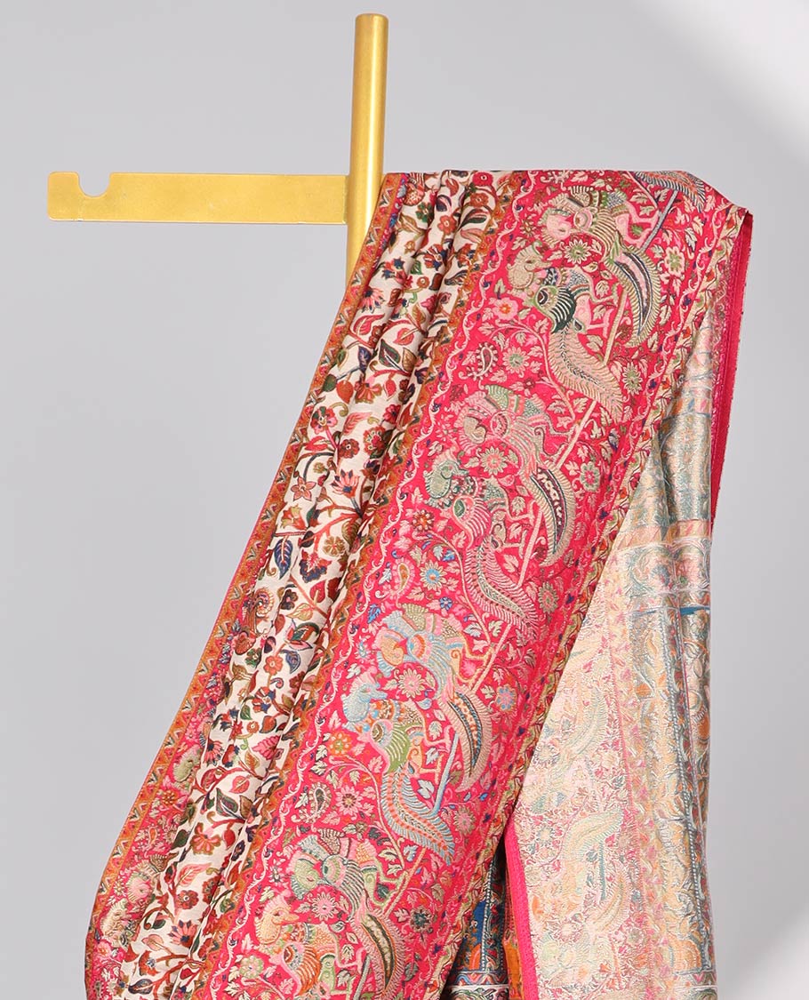 Cream floral vine design semi-banaras dola silk saree with contrast border & intricate design pallu