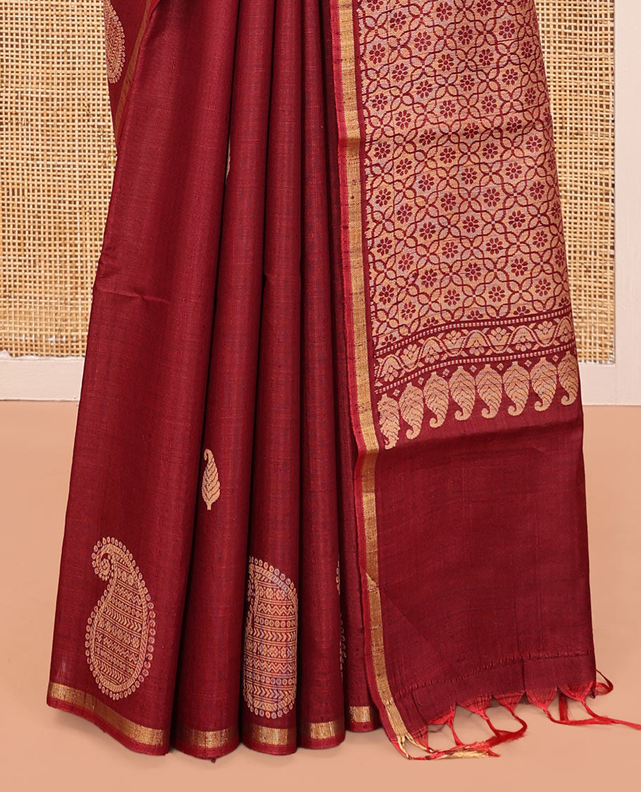 Red Dupion Silk Saree, Elevated with Paisley Buttas, a Piping Border, Intricate Pallu, and a Matching Blouse