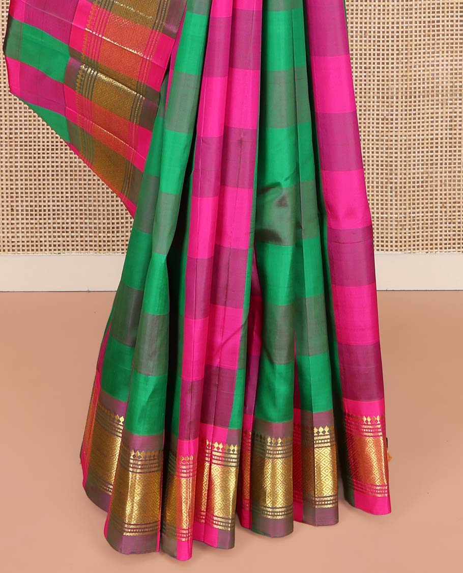 Multi-Color Kanchipuram Silk Saree, Enthralled with Checked Design on Its Body, Highlighted by a Zari One-Sided Border of Panner Sombu, Muthu, Banaras, and Jaal Designs, Pallu of Zari Designs, and Comes Without a Blouse