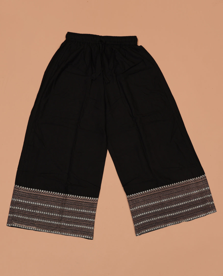 Black-base geometric patterns delicately thread with sequins embroidered rayon palazzo pants