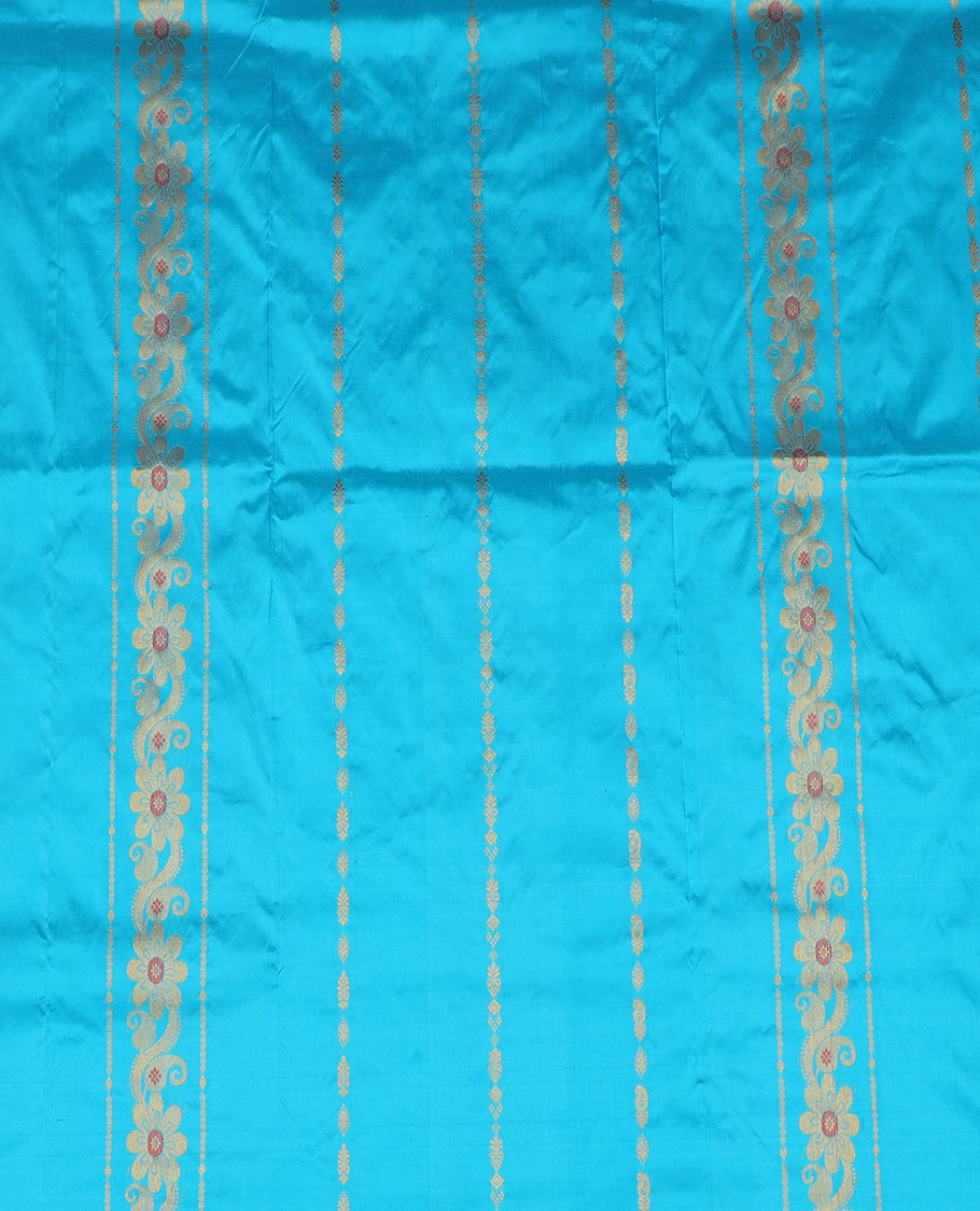 Blue Pure Silk Half-Saree Beautified with Floral Zari Designs on the Skirt, Complemented by a Contrast Zari-Design Border, Paired with a Contrast Blouse, and Featuring a Jaal-Designed Dhavani