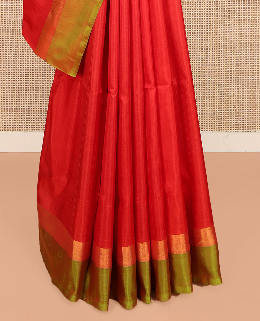 Red Plain Uppada Silk Saree, Complemented by a Contrast Plain Border, Pallu of Zari Designs, and Paired with a Contrast Blouse