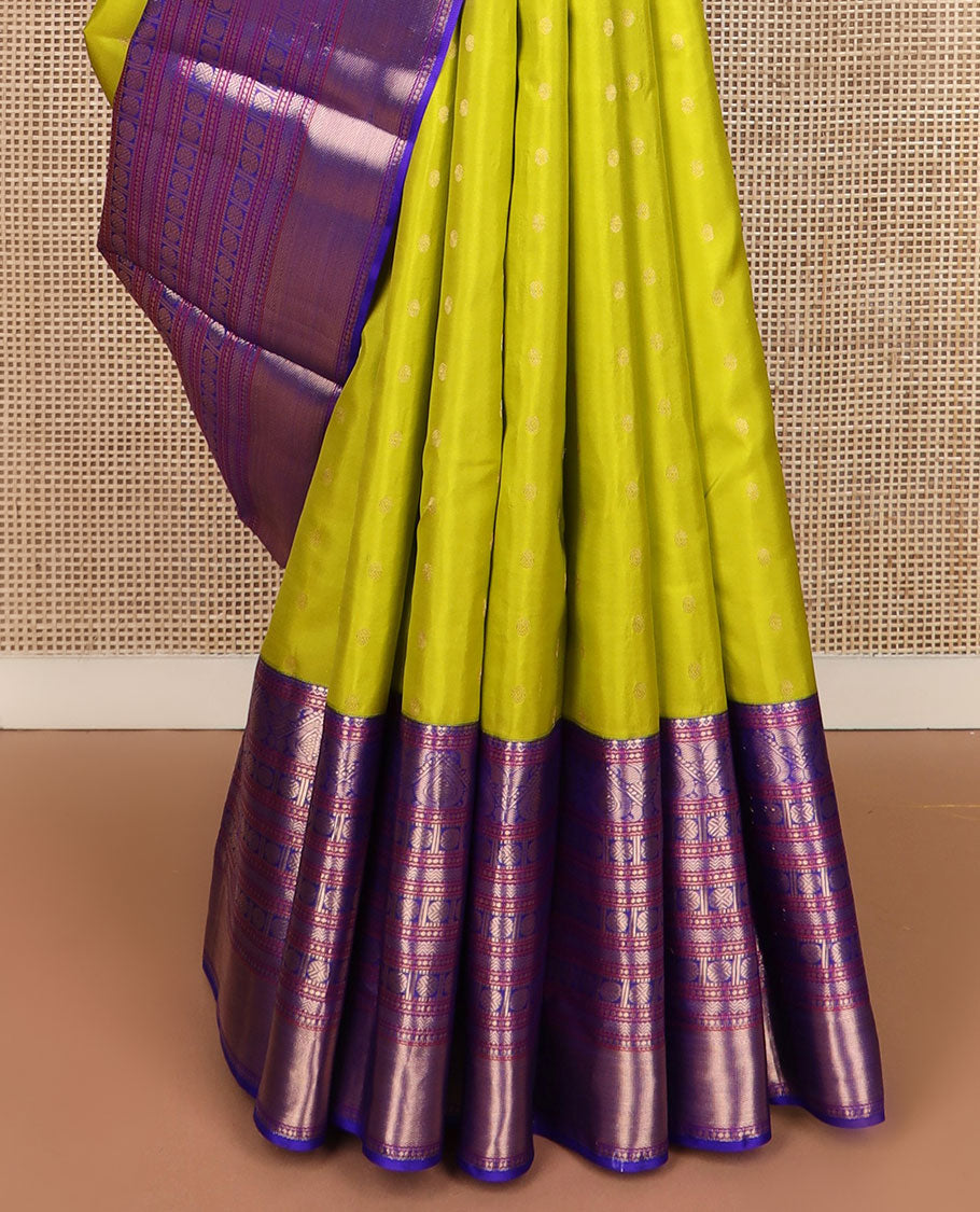 Green zari buttas silk saree, contrast border of salangai,manga,jada nagam,rudraksham & rettai neli designs & jaal pallu