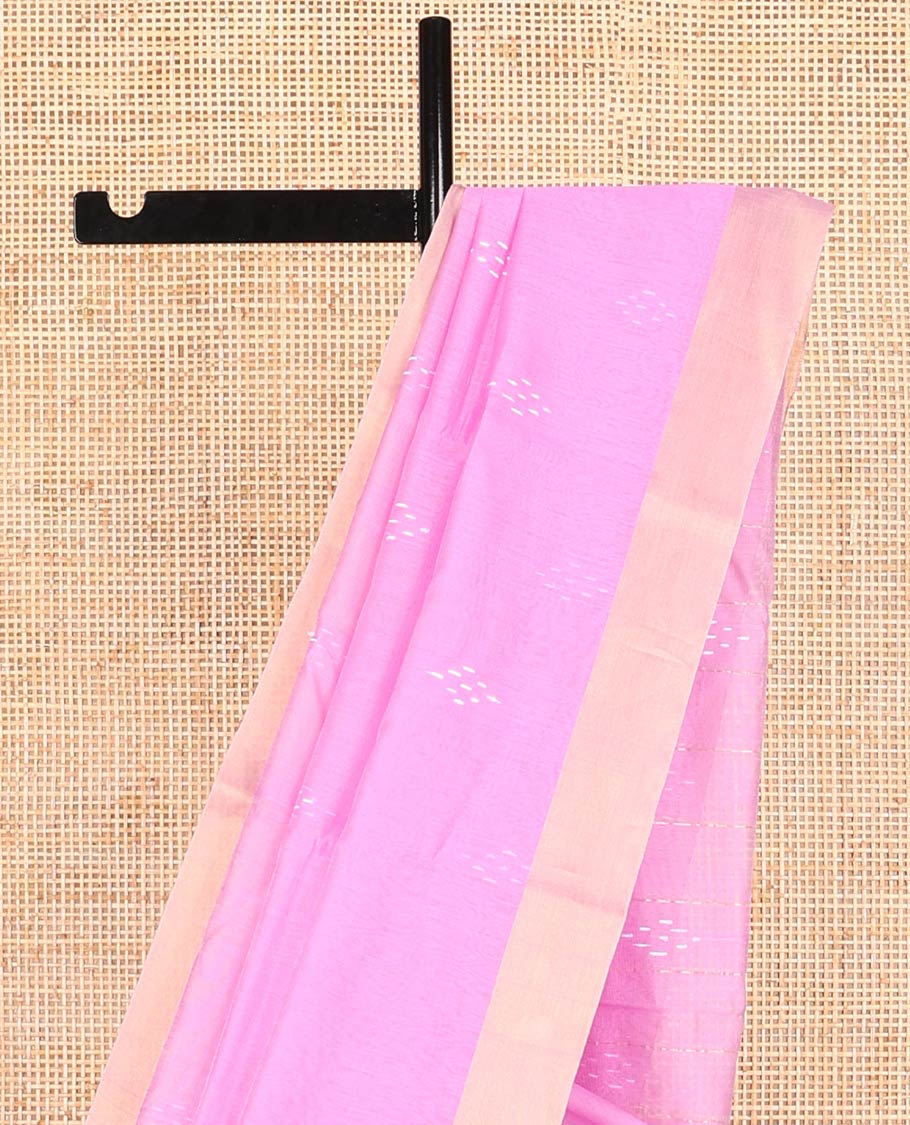 Light pink geometric motifs with contrast border & geometric design pallu