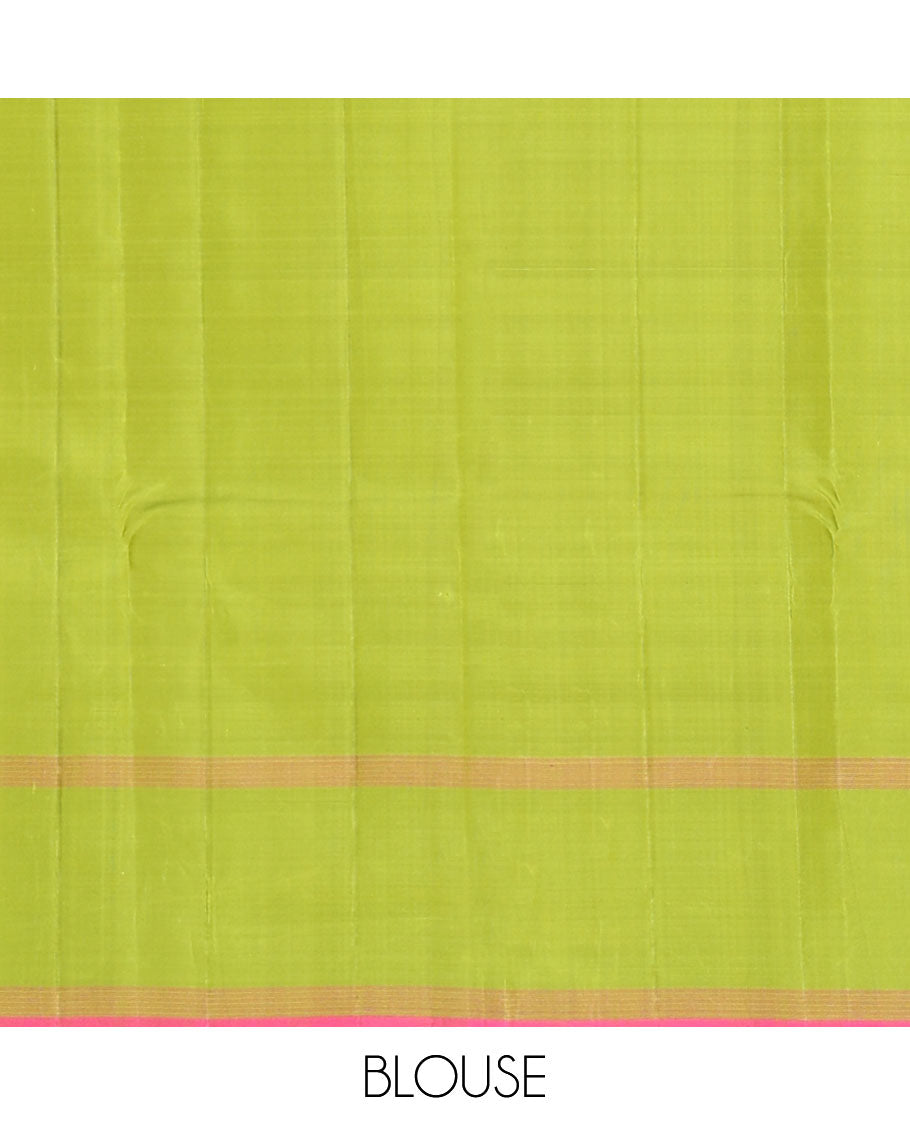 Blue checked design Kanchipuram silksaree, contrast plain border & pallu of stripes