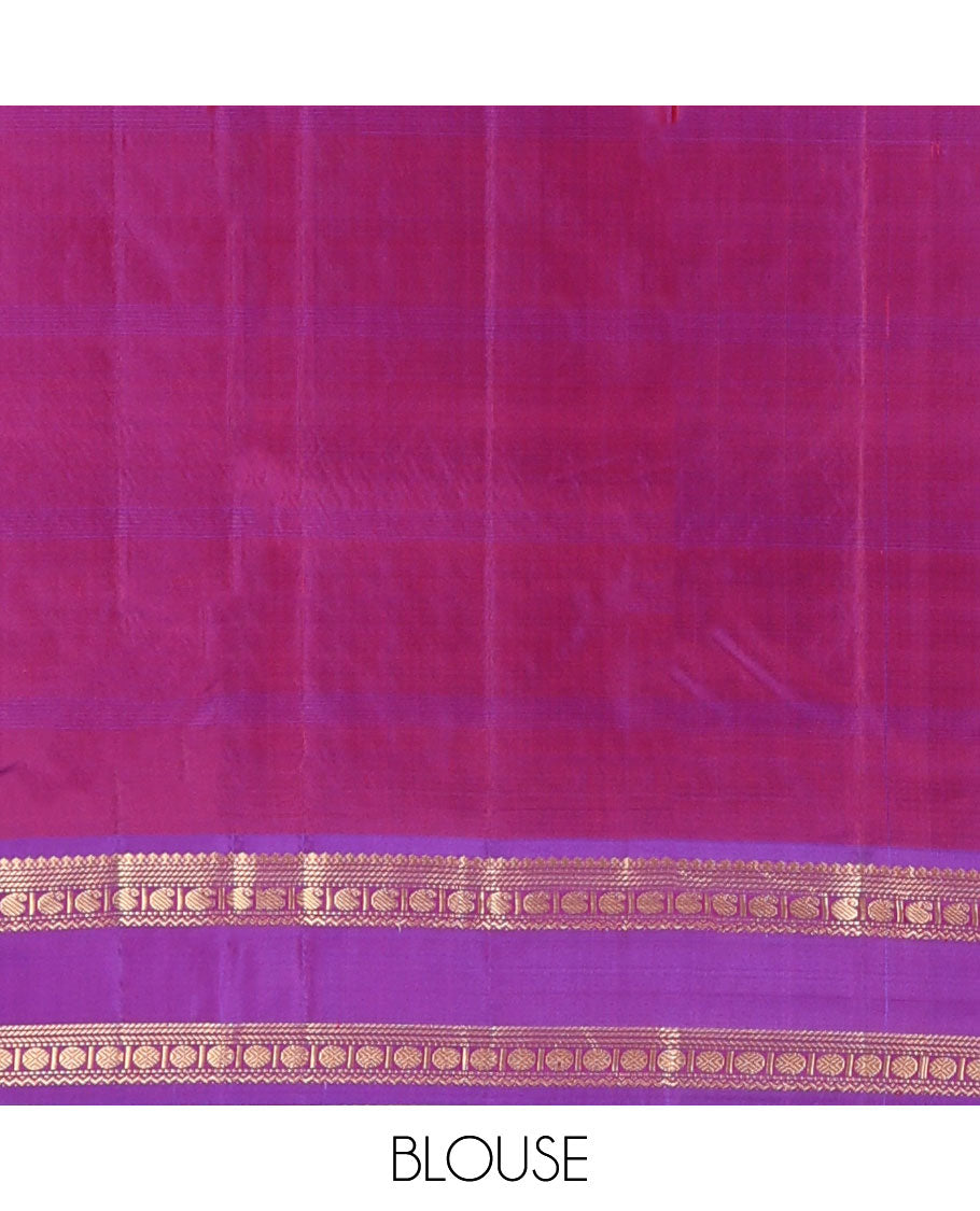 Green manga & poun buttas Kanchipuram silk saree, contrast rettai pettu border of salngai,godhumai kann,manga,neli & rudraksham & jaal pallu