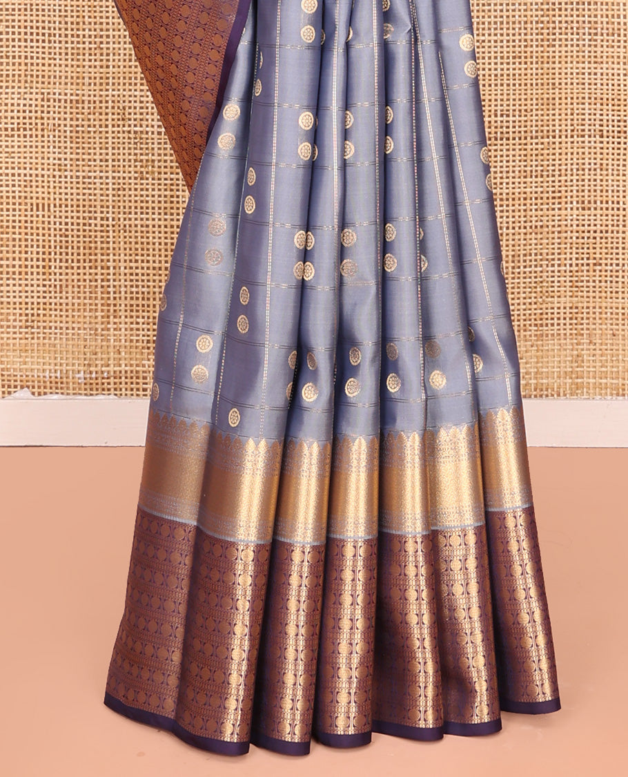 Grey Vasundhara Lite Silk Mix Saree, Artfully Woven with Chakram Butta Enclosed Checks, Complemented by Contrast Border Steeped with Poun Designs, Grand Pallu and Paired with a Contrast Blouse